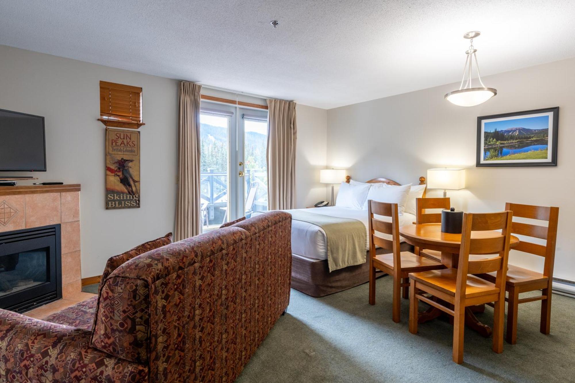 Sundance Lodge Sun Peaks Zewnętrze zdjęcie